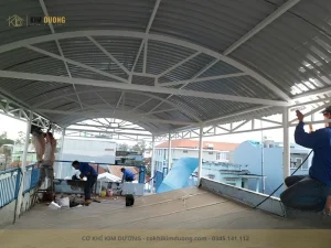 cơ khí kim dương làm mái tôn sân thượng tại mỹ đình