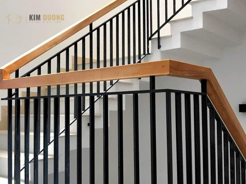kim dương thi công lan can cầu thang sắt đơn giản