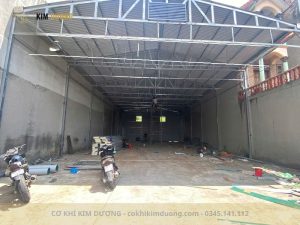 mẫu mái nhà xưởng lợp tôn thường