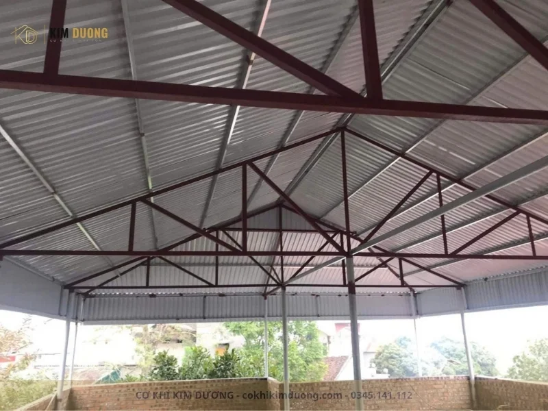 cấu tạo mái tôn chuẩn có khả năng chịu lực tốt và chống chịu gió bão