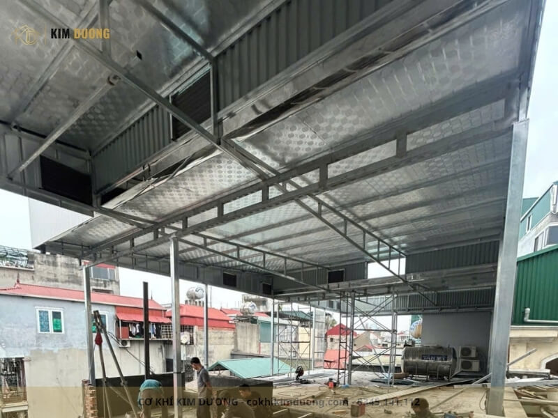 cơ khí kim dương thi công mái tôn lợp chống nóng tại hà nội